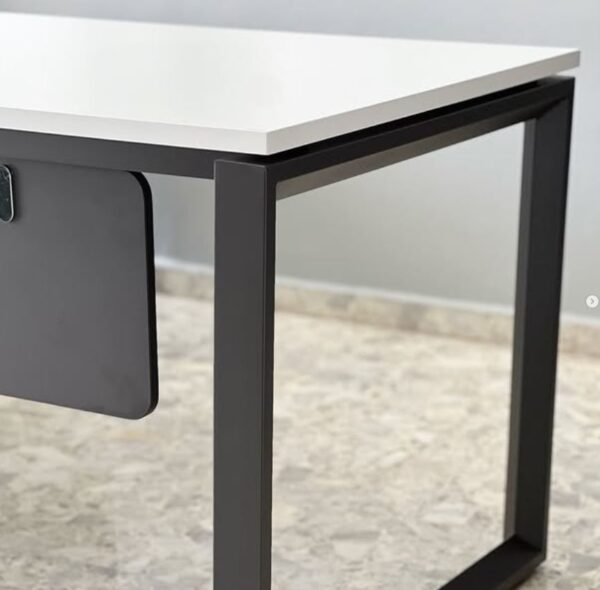 Escritorio ejecutivo con credenza lateral integrada 3518 - Imagen 3